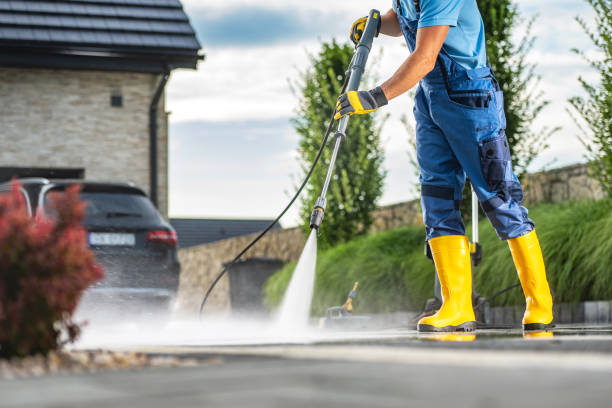 Best Concrete Surface Cleaning in Gillett, WI